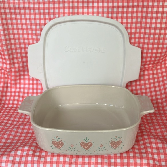 Corning Ware Forever Yours Heart Pattern, 1 Quart Casserole & Storage Lid - Picture 4 of 10